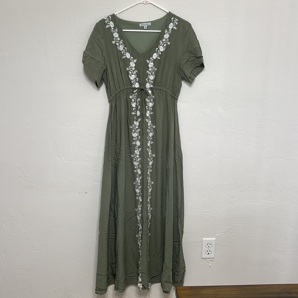 Saving Paige Lula maxi dress, green size small